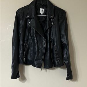GAP Women's Sleek Black vegan  Leather Jacket